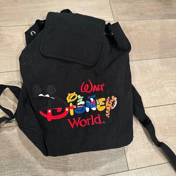DISNEY WORLD EMBROIDERED SMALL BACKPACK CARRY BAG - Picture 1 of 8